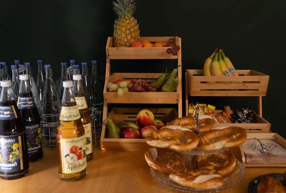 Апартаменты Atelier Leonhardszimmer - Tolle Location In Stuttgarter Innenstadt