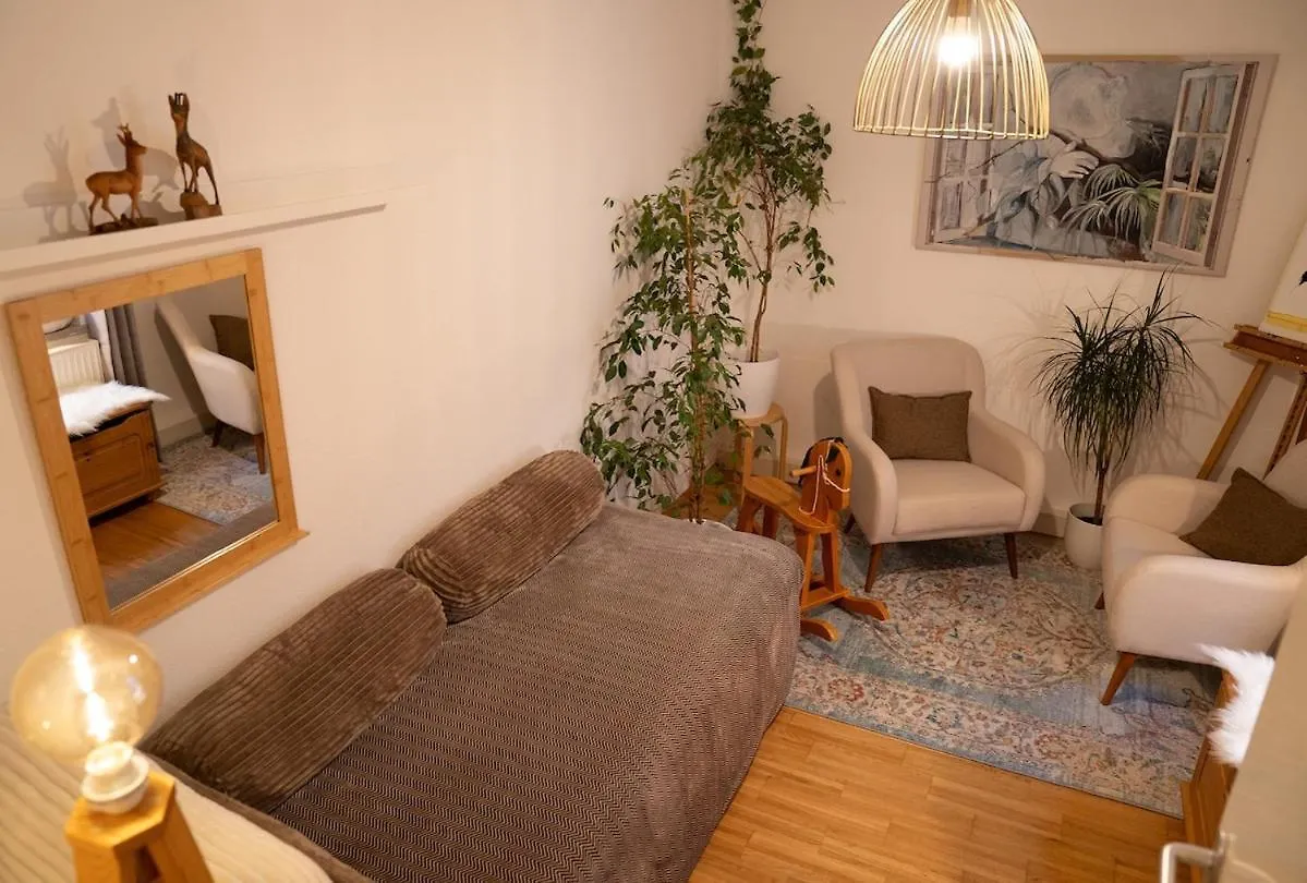 Апартаменты Atelier Leonhardszimmer - Tolle Location In Stuttgarter Innenstadt