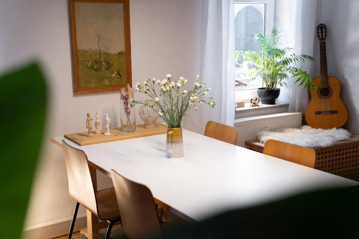 Апартаменты Atelier Leonhardszimmer - Tolle Location In Stuttgarter Innenstadt