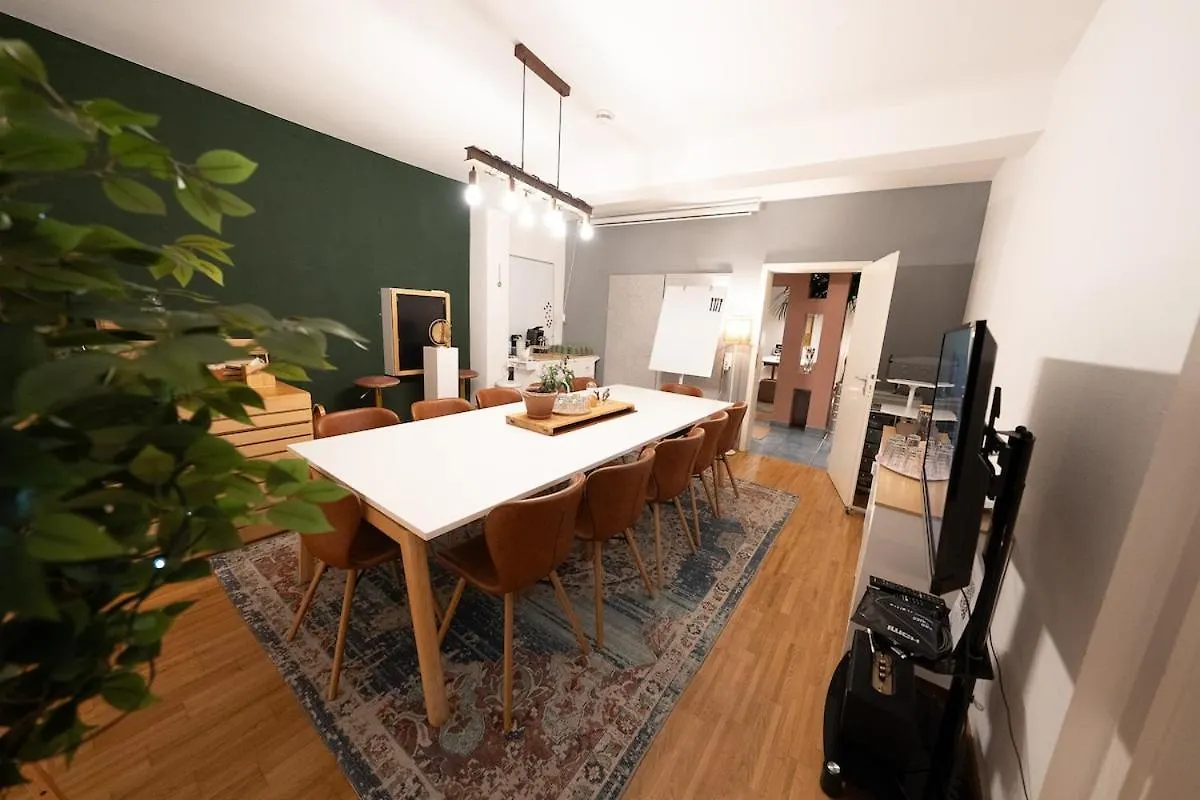 Atelier Leonhardszimmer - Tolle Location In Stuttgarter Innenstadt